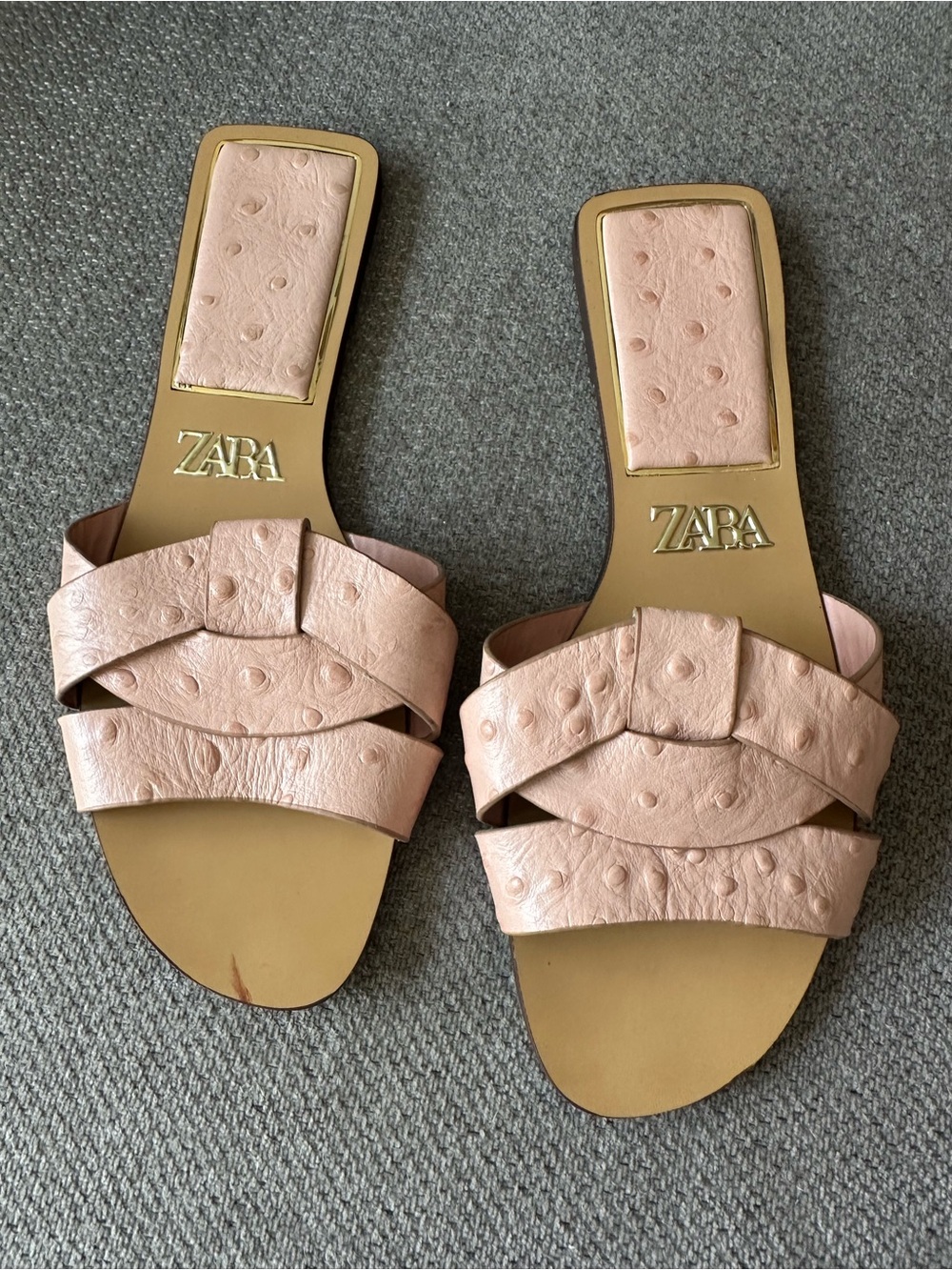 ZARA Pale Pink Textured Leather Slide Sandals